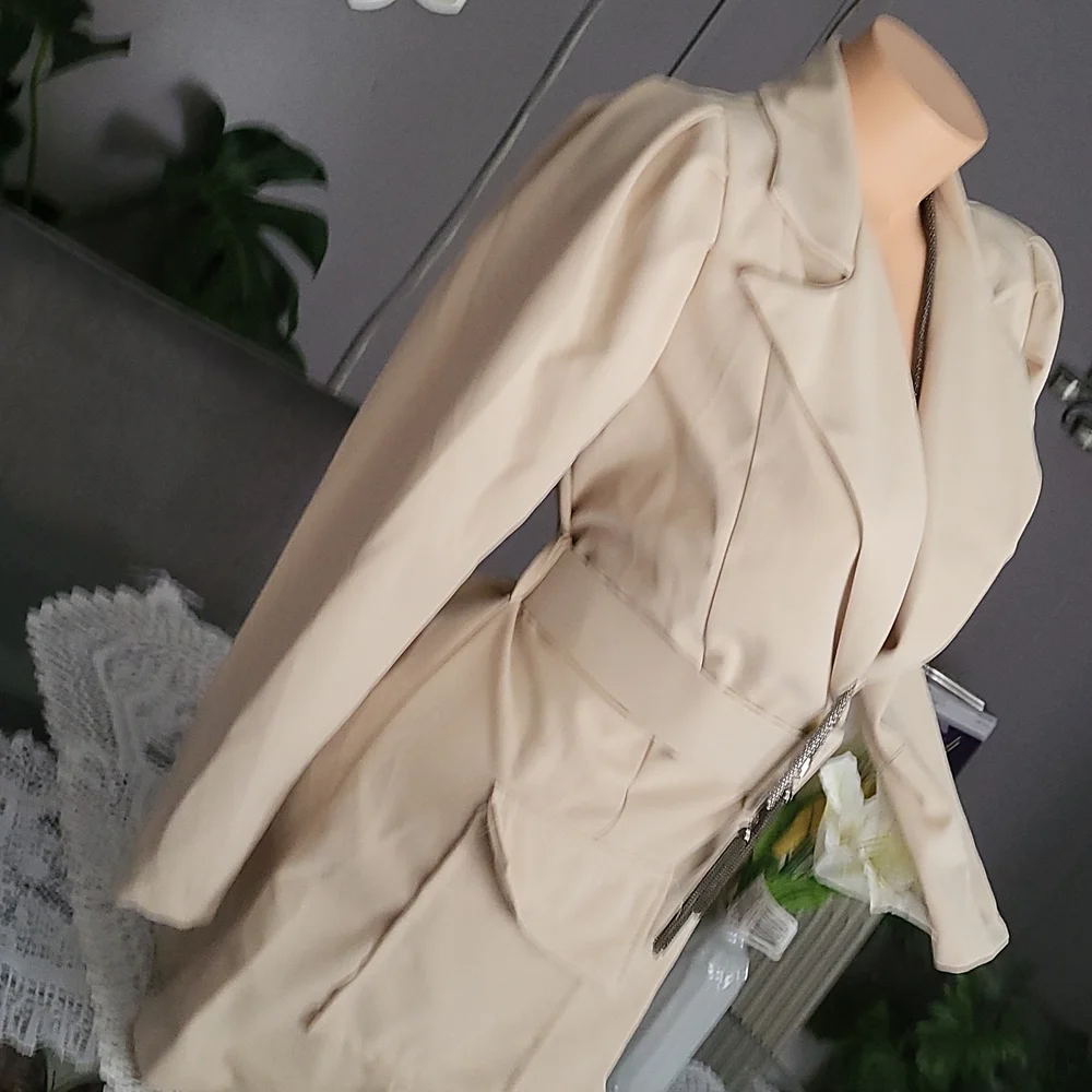 IMPORTED BLAZER MUST SEE! - Picture 9 of 17